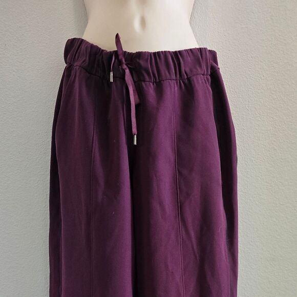 Lululemon plumb high waist vented pants size 6 - Picture 6 of 9